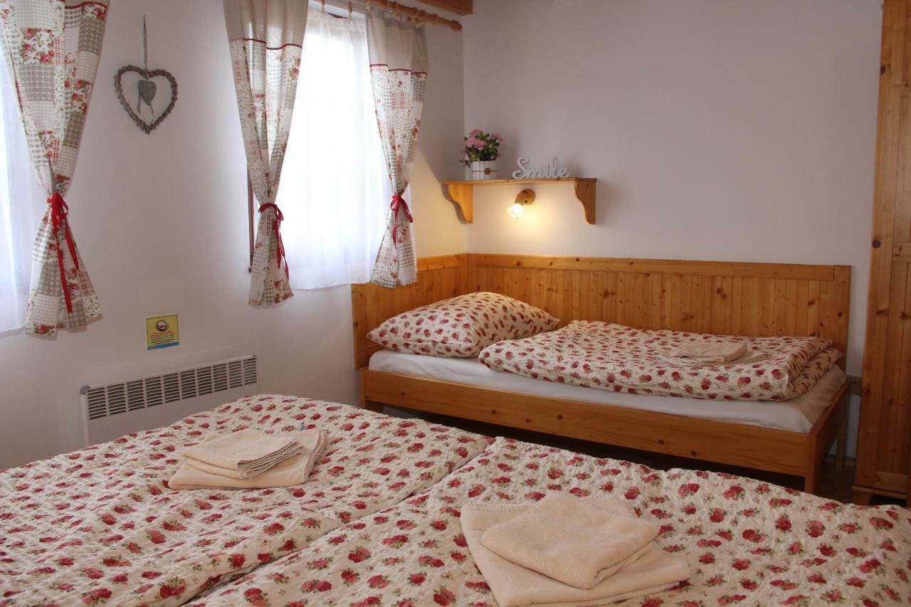 Chatky 101 A 411 Tatralandia Liptovský Mikuláš Esterno foto